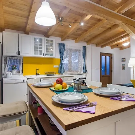 Luxury House Ivan With 4 Bedrooms Vikendica