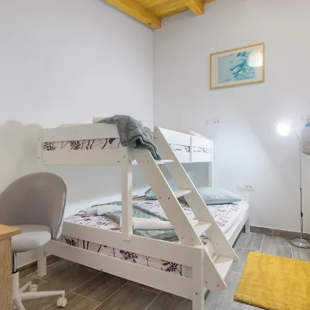 Luxury House Ivan With 4 Bedrooms Divojevici