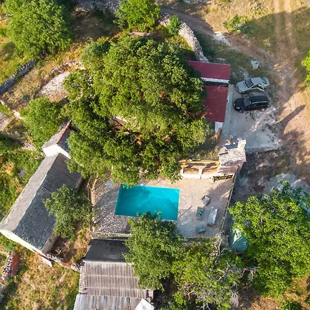 Luxury House Ivan With 4 Bedrooms *