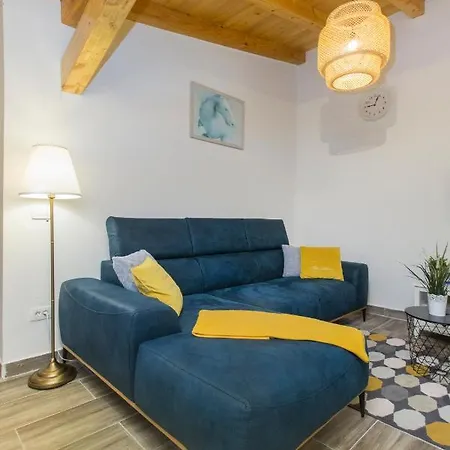 Luxury House Ivan With 4 Bedrooms *