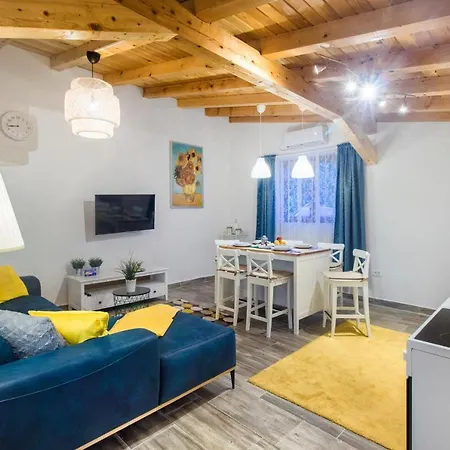Luxury House Ivan With 4 Bedrooms *